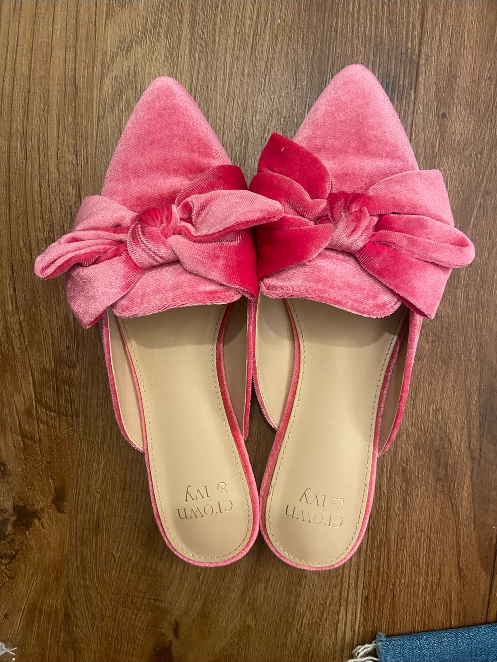 Pink Bow Shoes